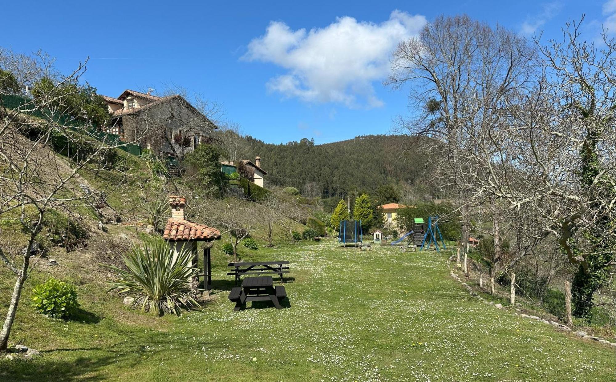 La Nozal De La Pena Guest House Villaviciosa  Exterior photo